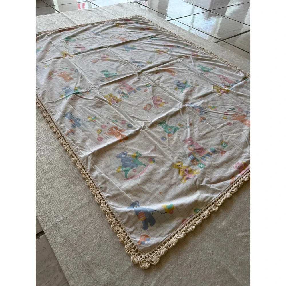 Vintage Reversible Baby Blanket Teddy Bears Crochet Lace Trim 48